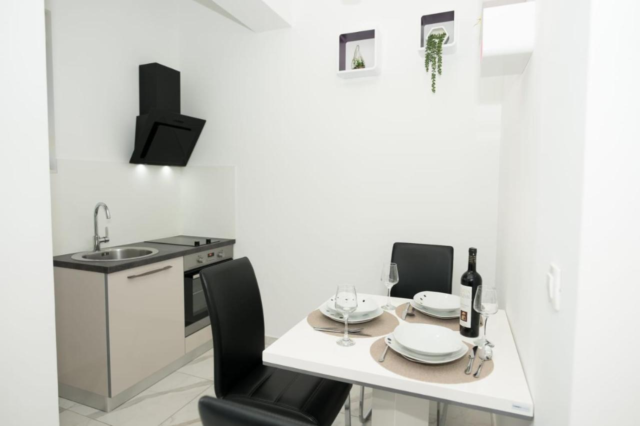 Luxury Apartments Golden Dreams Zara Esterno foto