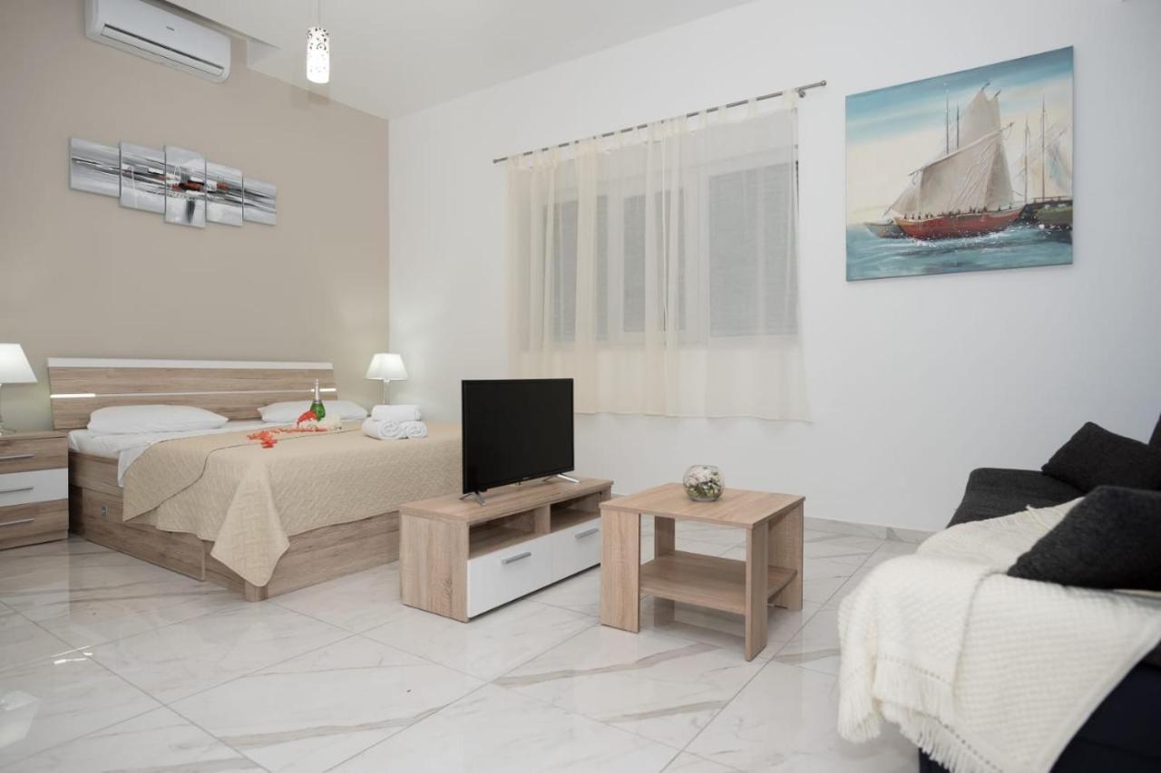 Luxury Apartments Golden Dreams Zara Esterno foto